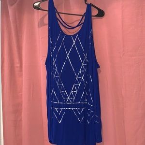 Dark blue flowy tank!